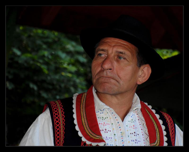 I16 Muž v kroji