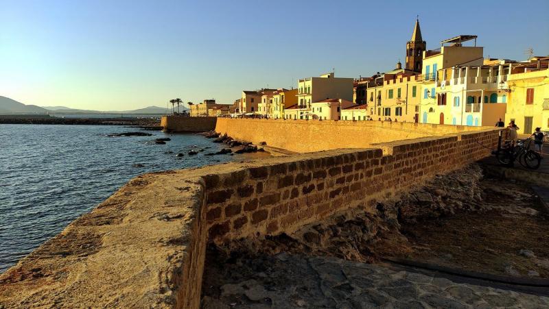 2108_11 Alghero
