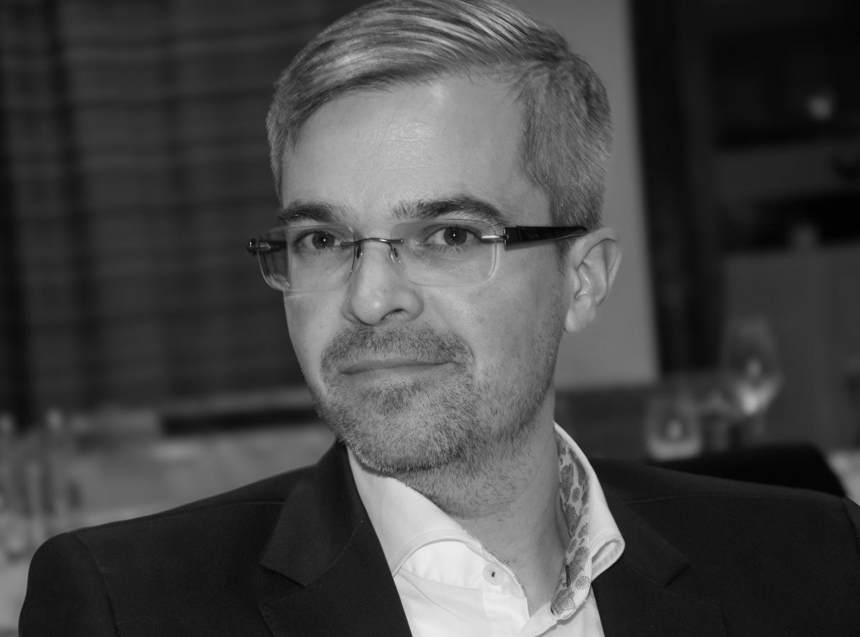 2502_15 Filip